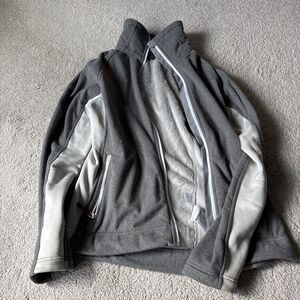Mammut fleece zip up size medium